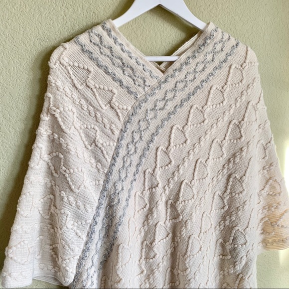 NWT MOROCCAN WEDDING Boho Poncho - Picture 4 of 8